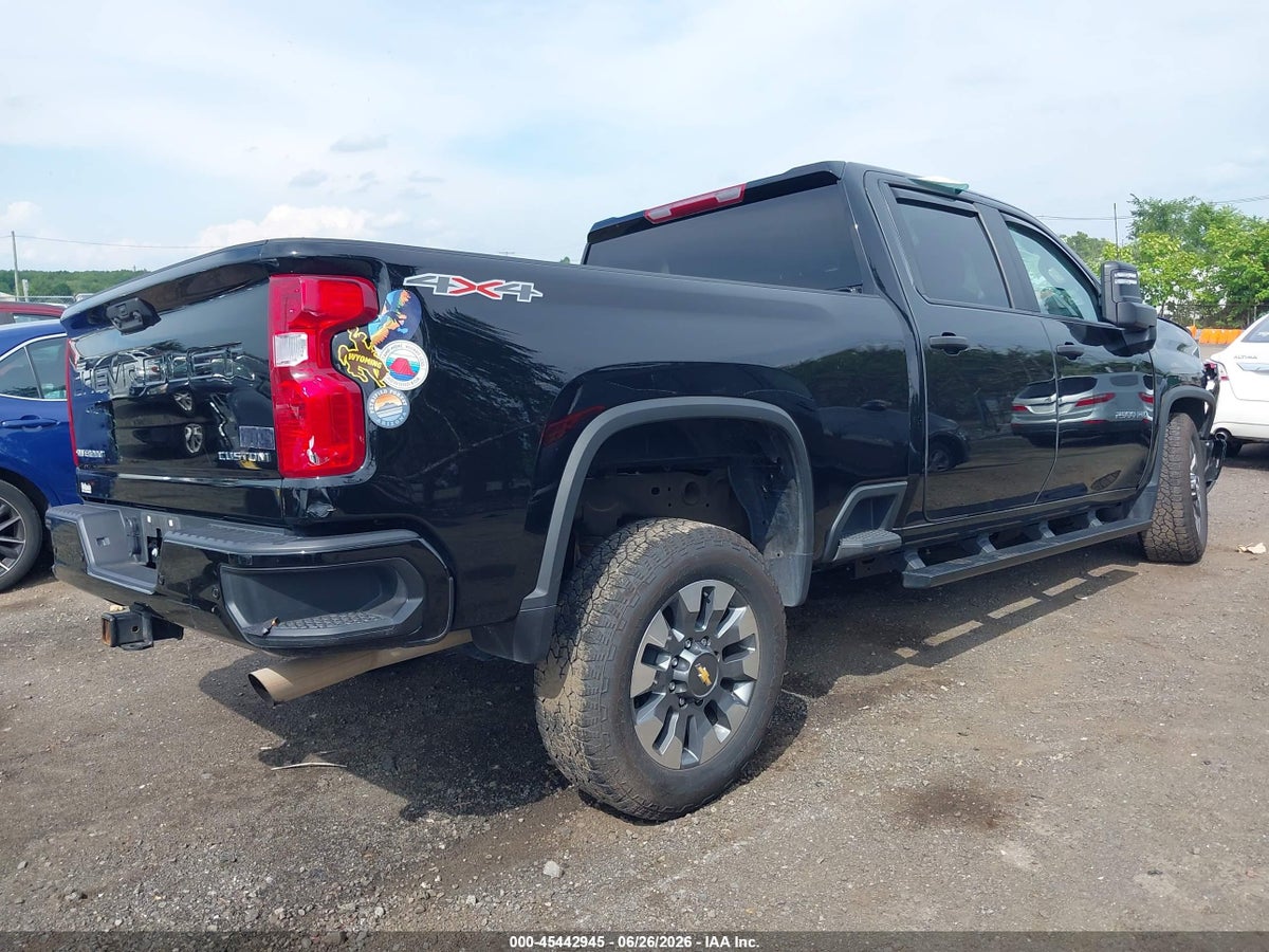 2025 CHEVROLET SILVERADO 2500HD 4WD STANDARD BED CUSTOM — снимка 4