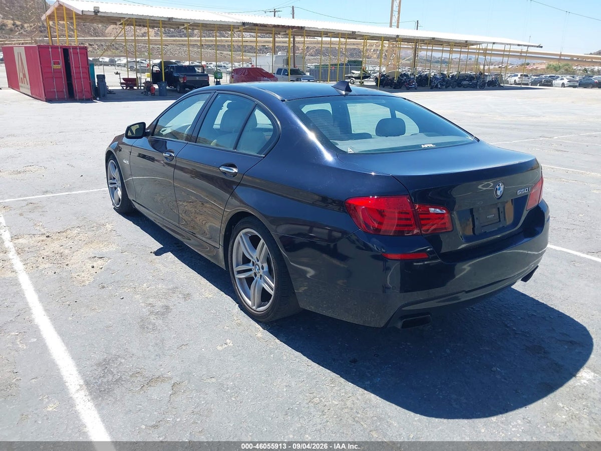 2013 BMW 550I — снимка 3
