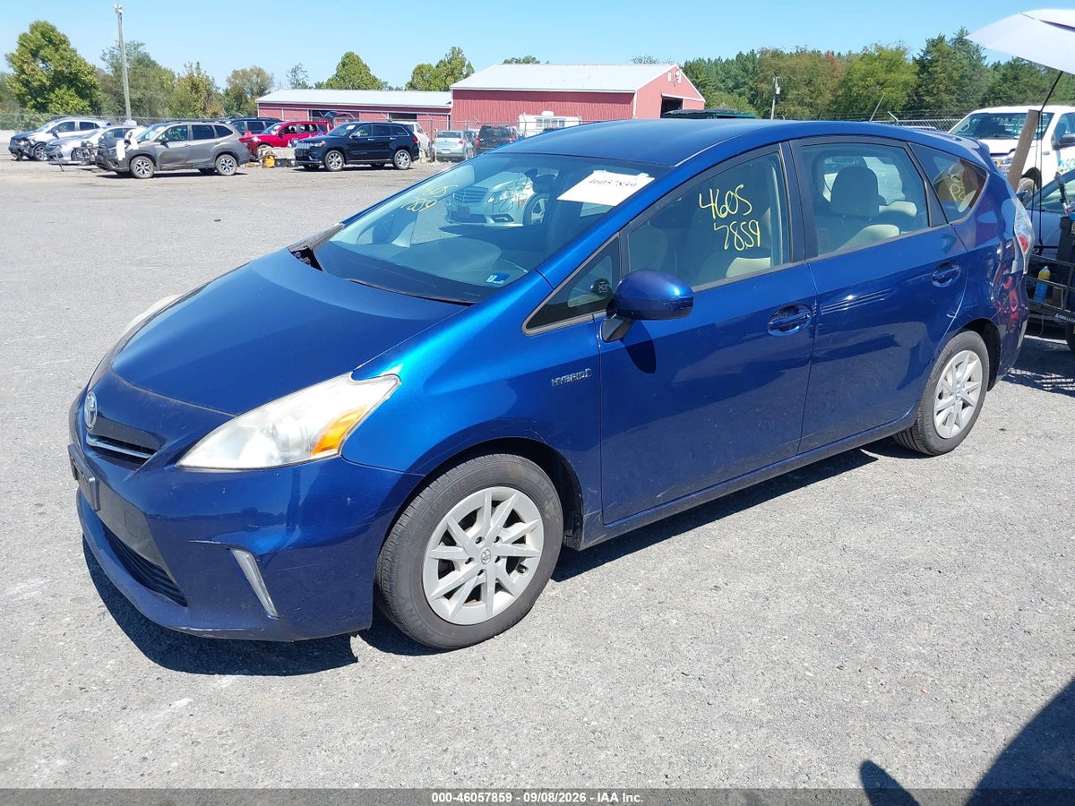 2014 TOYOTA PRIUS V THREE — снимка 2