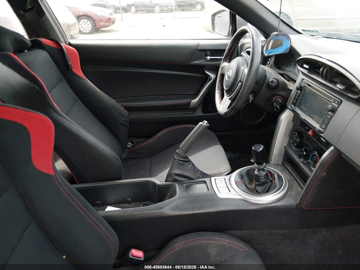 2015 SCION FR-S — снимка 5