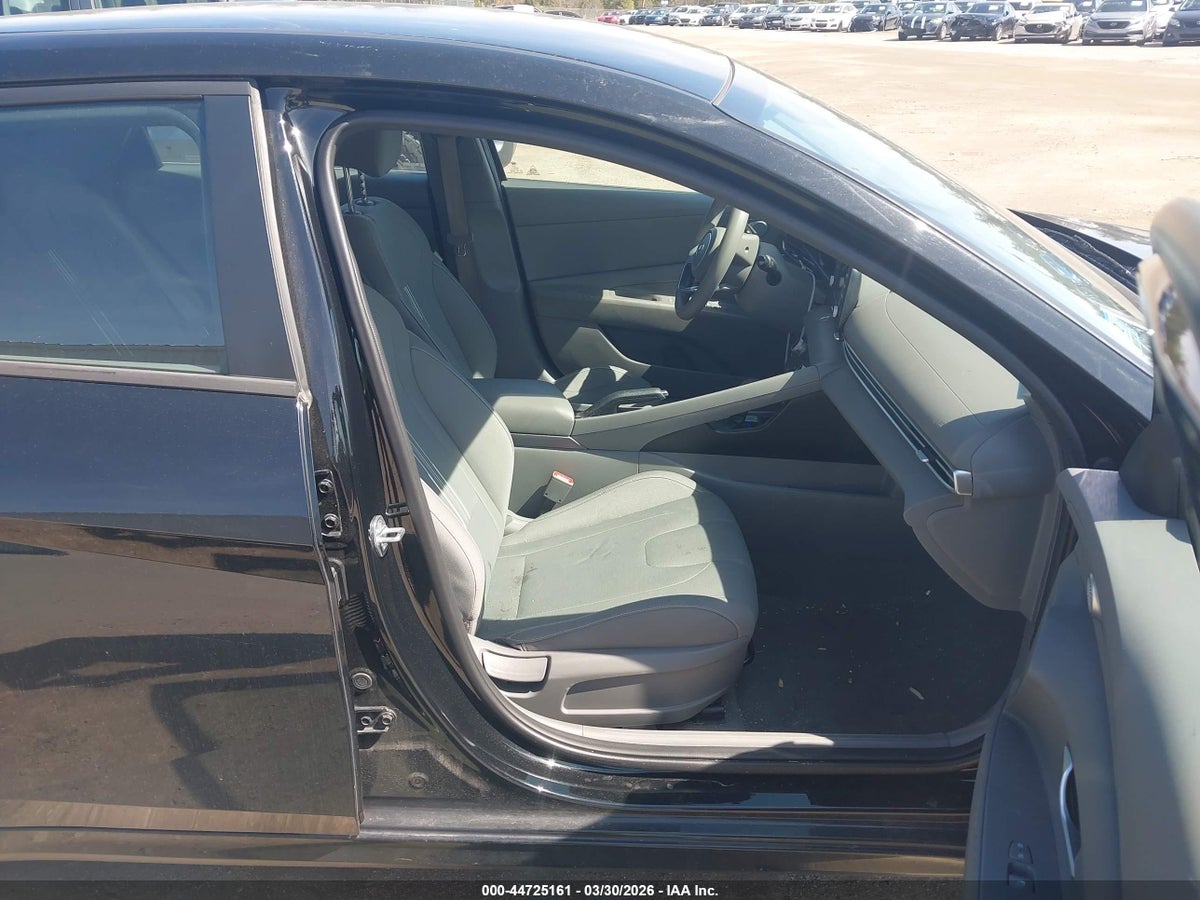 2022 HYUNDAI ELANTRA SEL — снимка 5