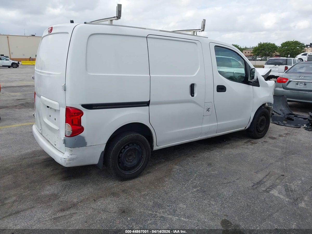 2015 NISSAN NV200 SV — снимка 4