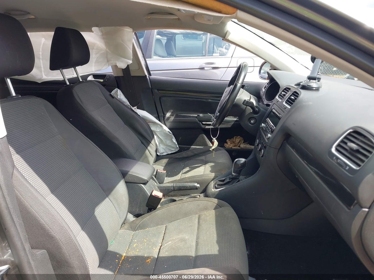 2013 VOLKSWAGEN JETTA SPORTWAGEN 2.5L S — снимка 5