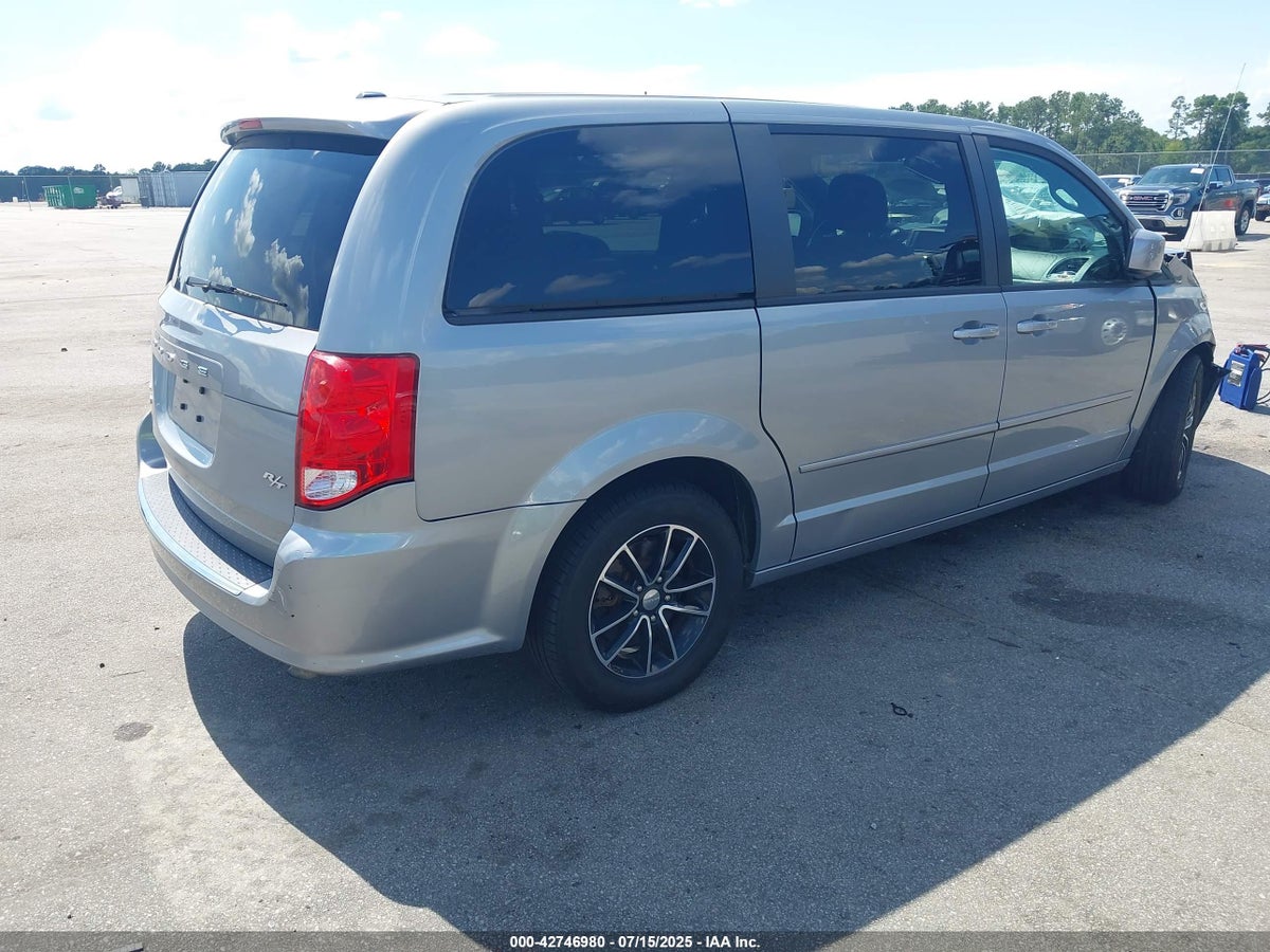 2015 DODGE GRAND CARAVAN R/T — снимка 4