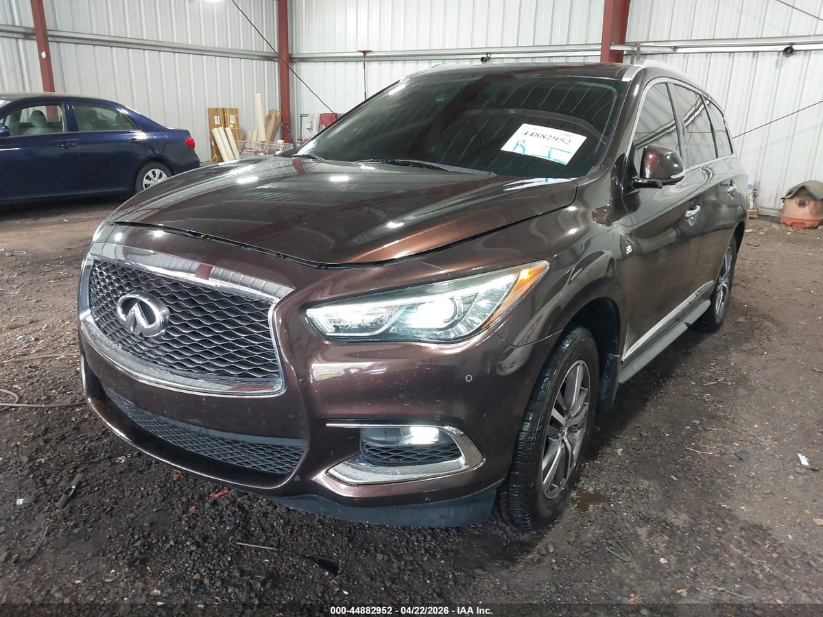 2019 INFINITI QX60 LUXE — снимка 2