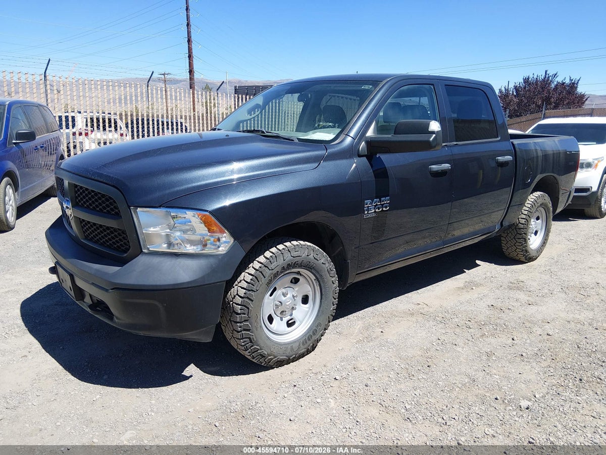 2019 RAM 1500 CLASSIC TRADESMAN 4X4 5'7 BOX — снимка 2
