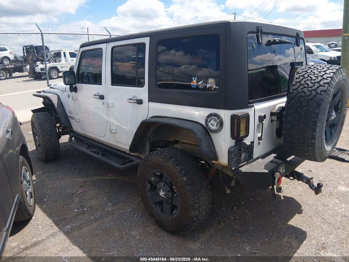 2012 JEEP WRANGLER UNLIMITED SAHARA — снимка 3