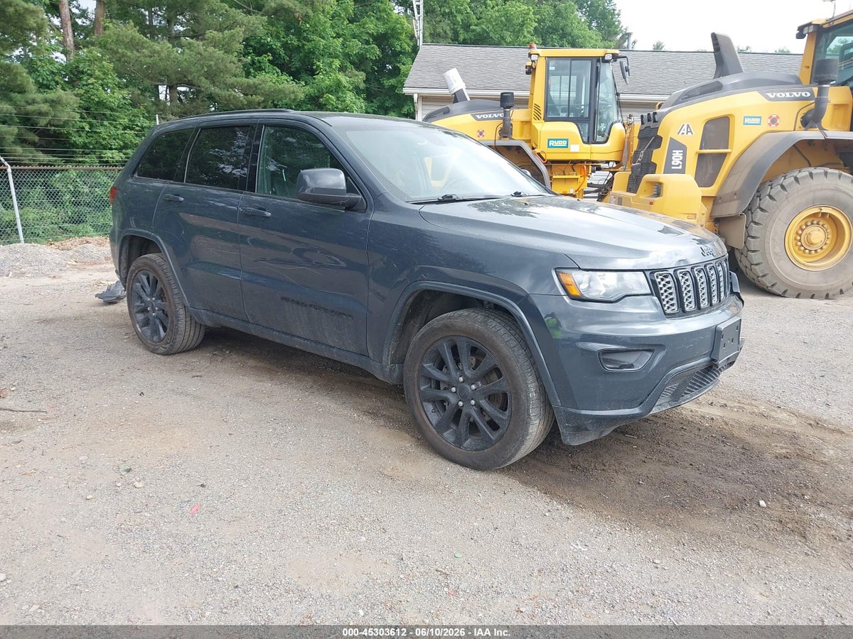 2017 JEEP GRAND CHEROKEE ALTITUDE 4X4