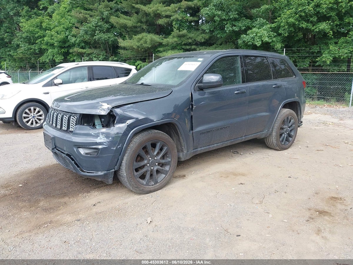 2017 JEEP GRAND CHEROKEE ALTITUDE 4X4 — снимка 2