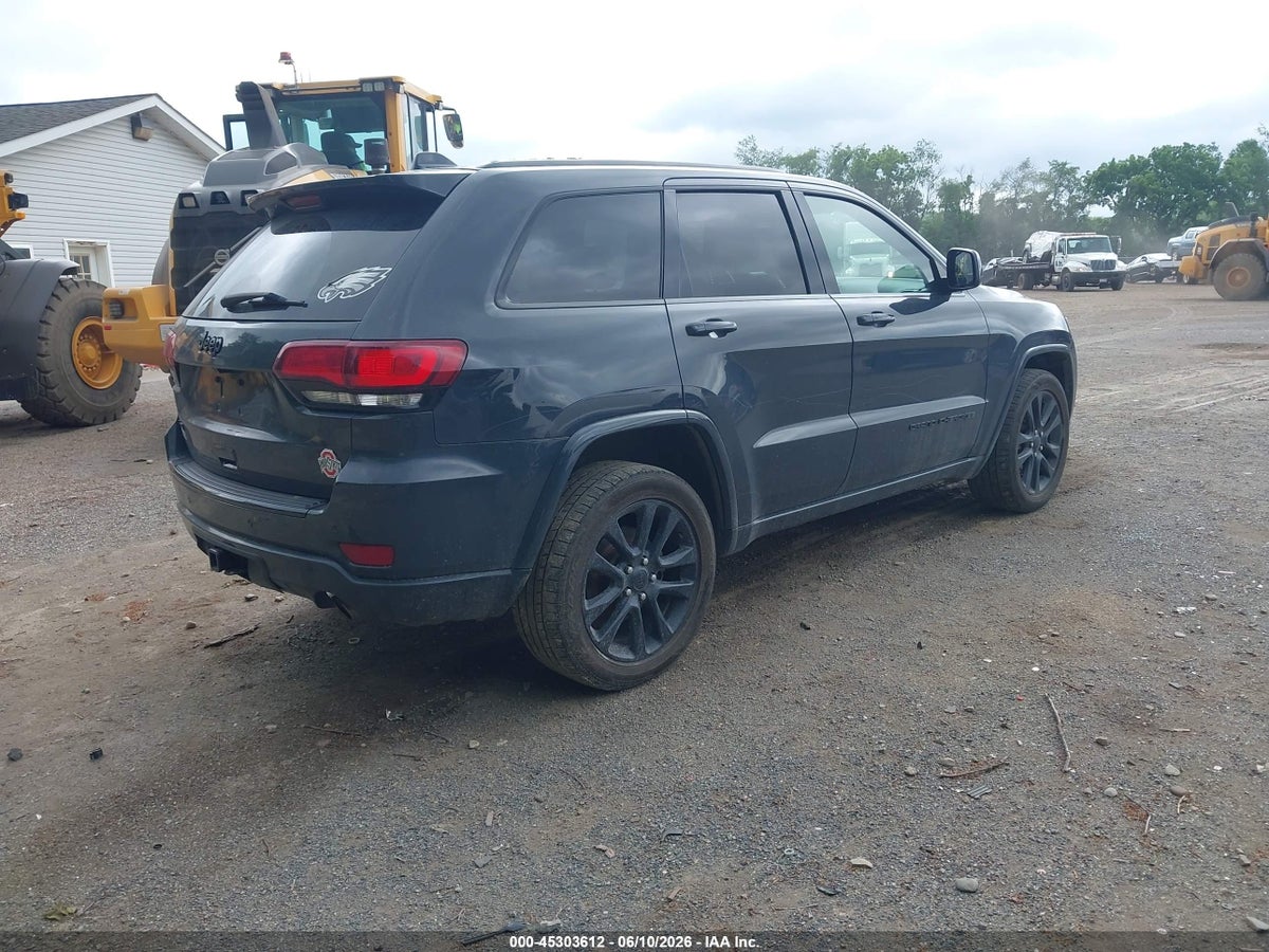 2017 JEEP GRAND CHEROKEE ALTITUDE 4X4 — снимка 4