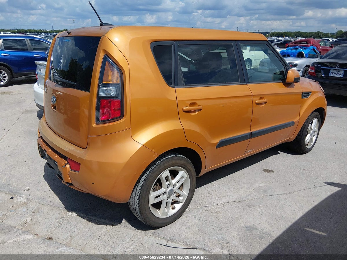 2011 KIA SOUL + — снимка 4