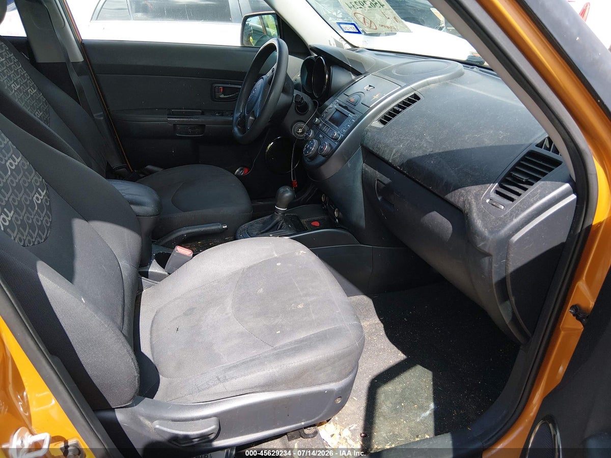 2011 KIA SOUL + — снимка 5