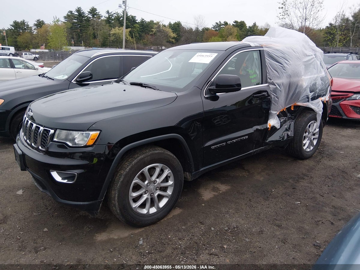 2021 JEEP GRAND CHEROKEE LAREDO E 4X4 — снимка 2