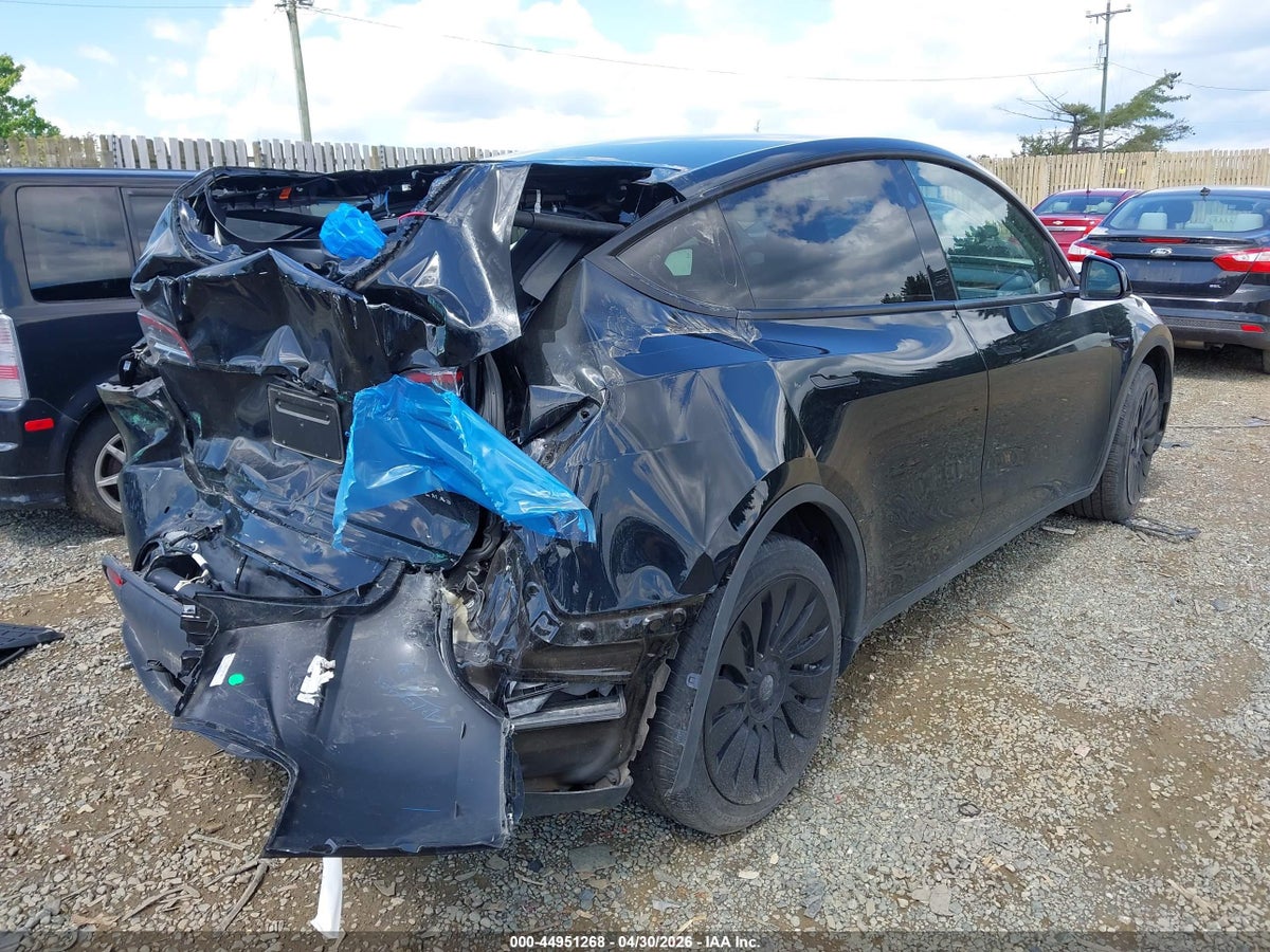 2023 TESLA MODEL Y AWD/LONG RANGE DUAL MOTOR ALL-WHEEL DRIVE — снимка 4