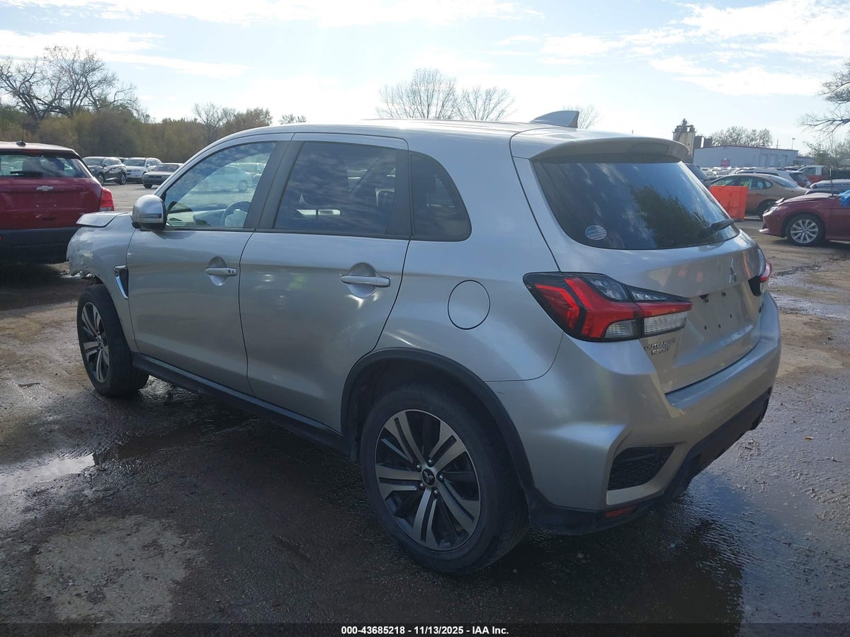 2020 MITSUBISHI OUTLANDER SPORT 2.0 SE — снимка 3