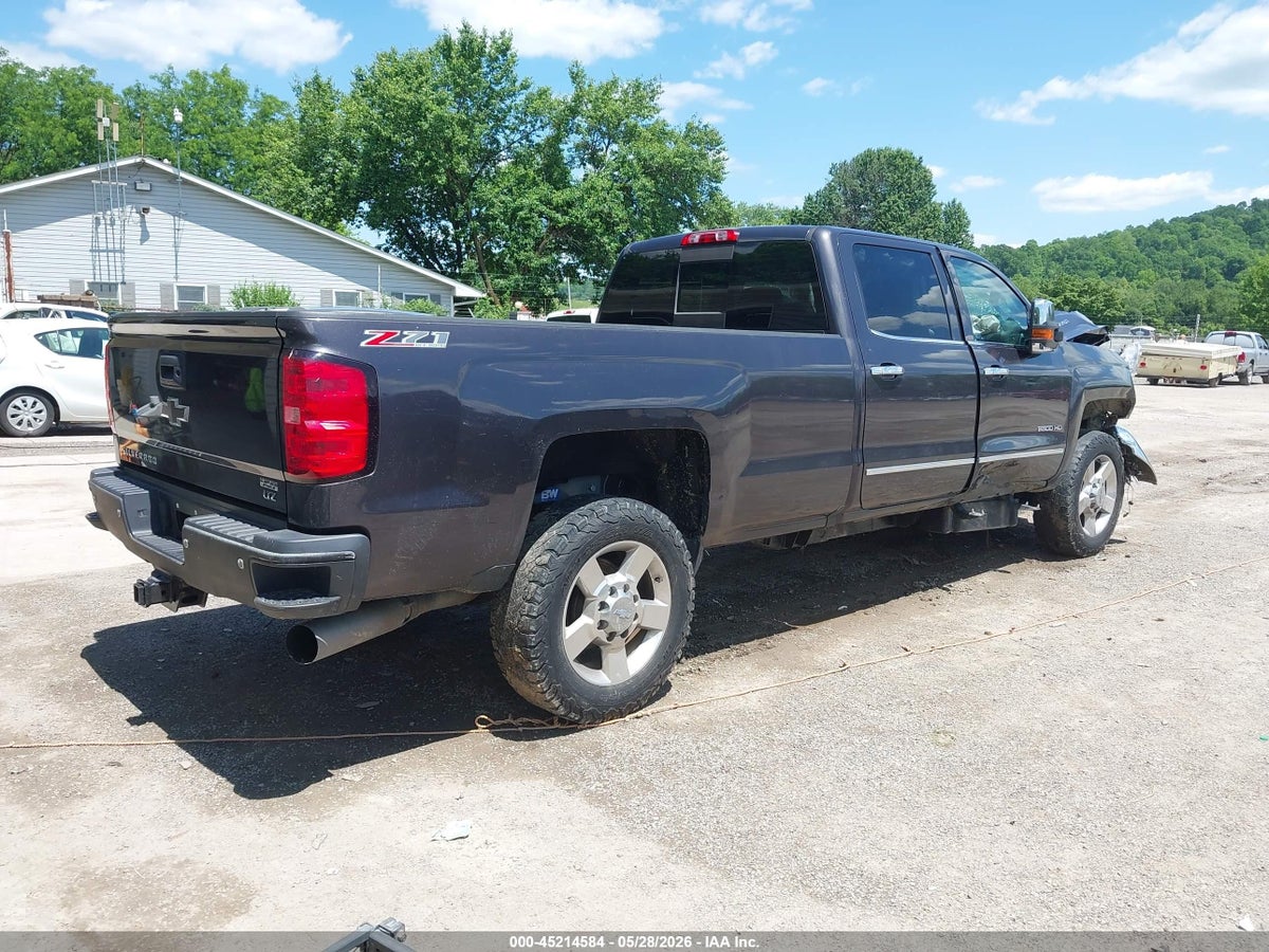 2016 CHEVROLET SILVERADO 2500HD LTZ — снимка 4