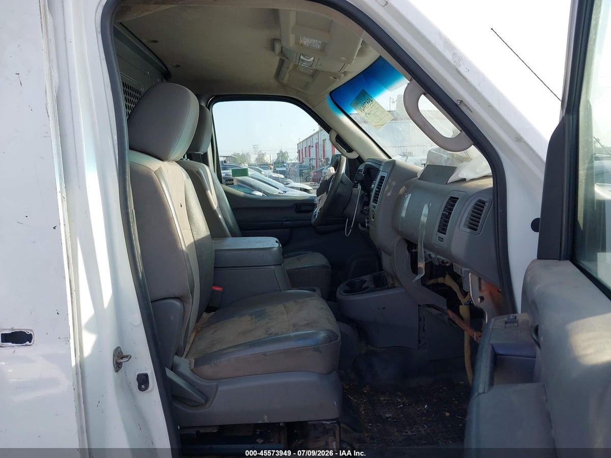 2015 NISSAN NV CARGO NV2500 HD SV V6 — снимка 5