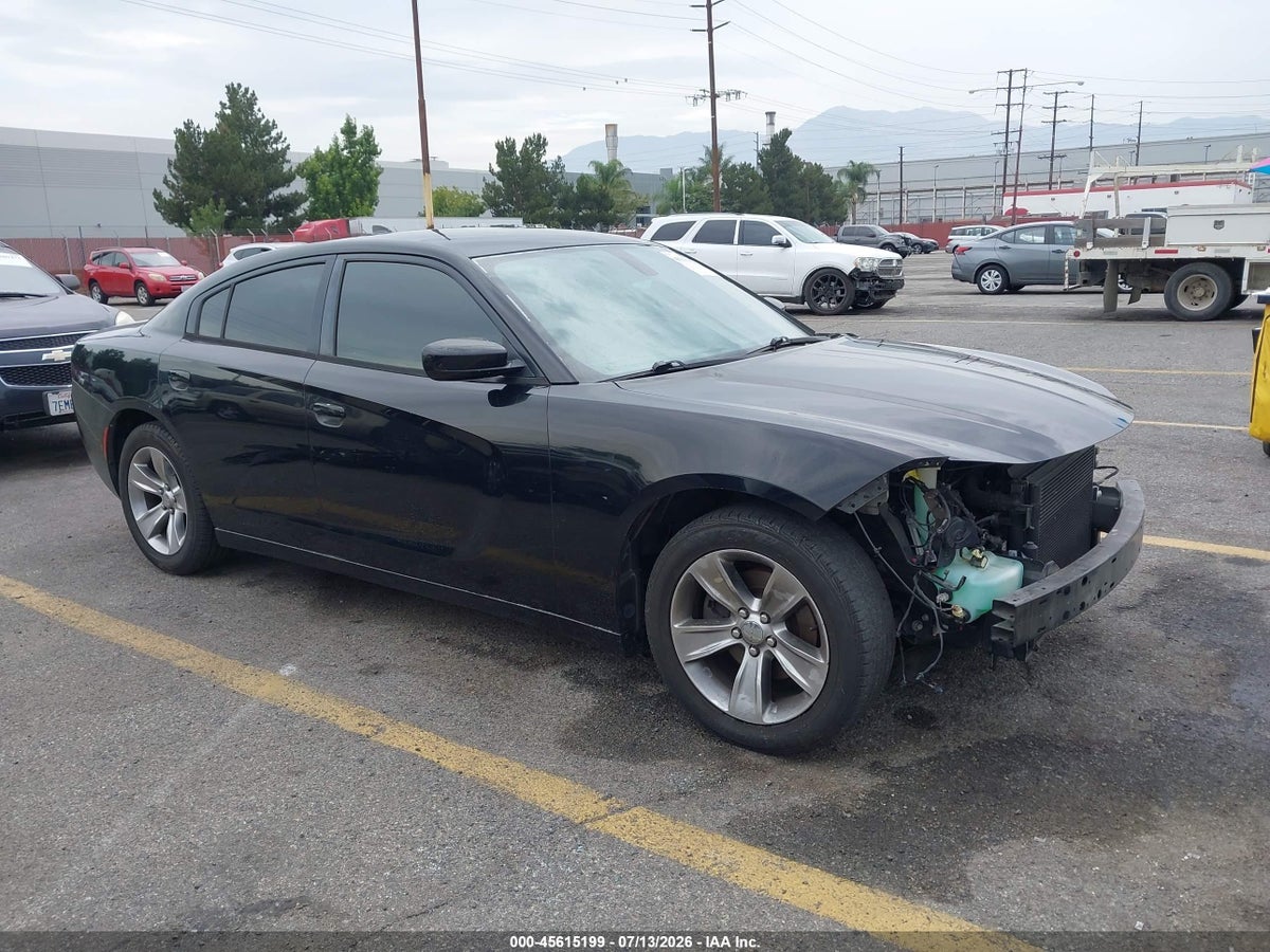 2016 DODGE CHARGER SXT