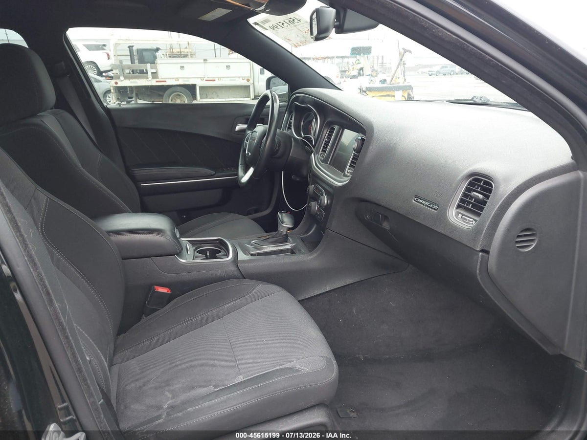 2016 DODGE CHARGER SXT — снимка 5