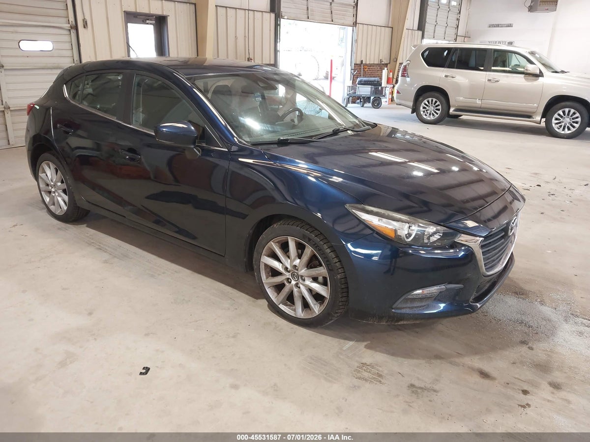 2017 MAZDA MAZDA3 TOURING