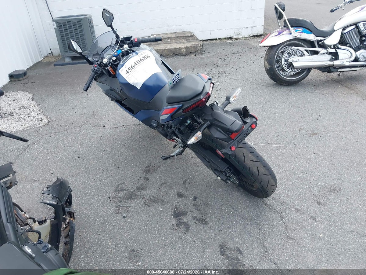 2026 KAWASAKI EX500 — photo 3