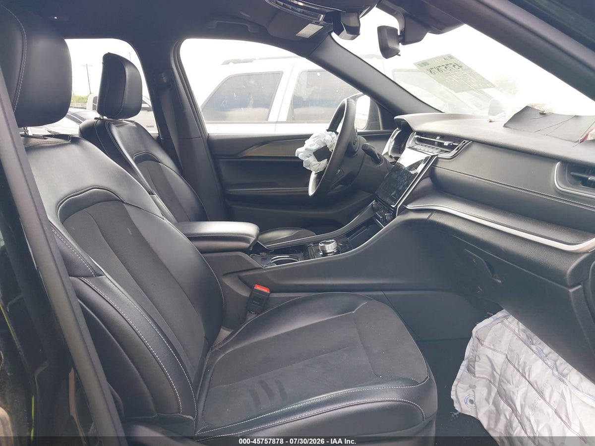 2023 JEEP GRAND CHEROKEE L ALTITUDE 4X4 — снимка 5