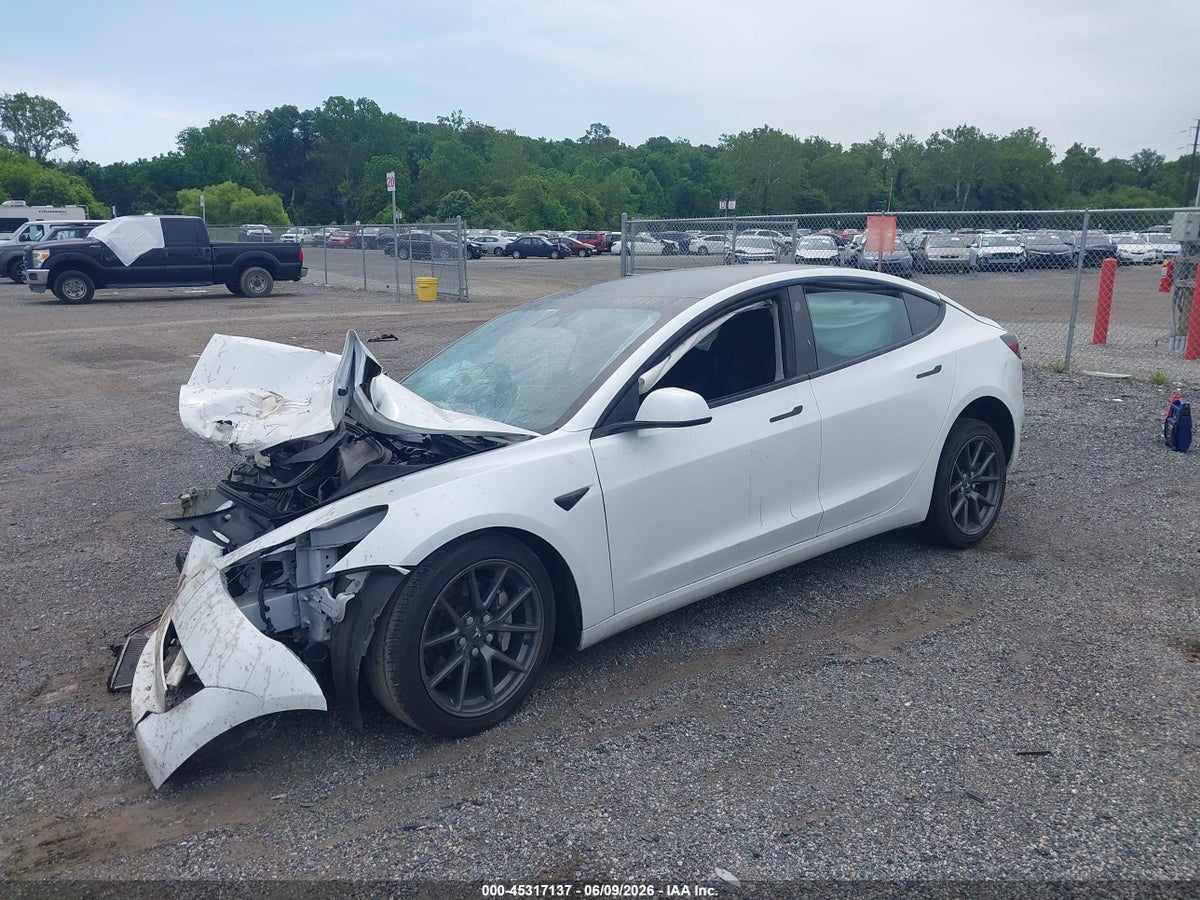 2023 TESLA MODEL 3 REAR-WHEEL DRIVE — снимка 2