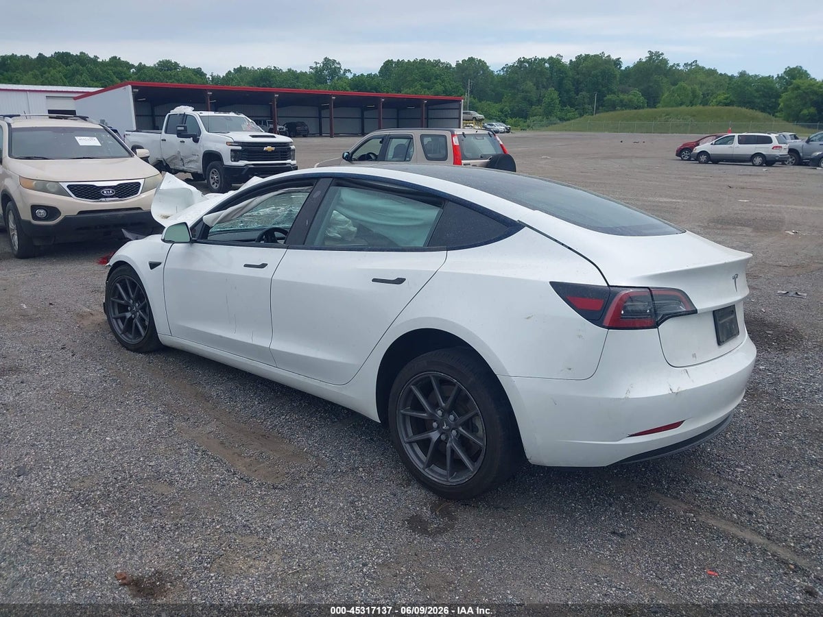 2023 TESLA MODEL 3 REAR-WHEEL DRIVE — снимка 3