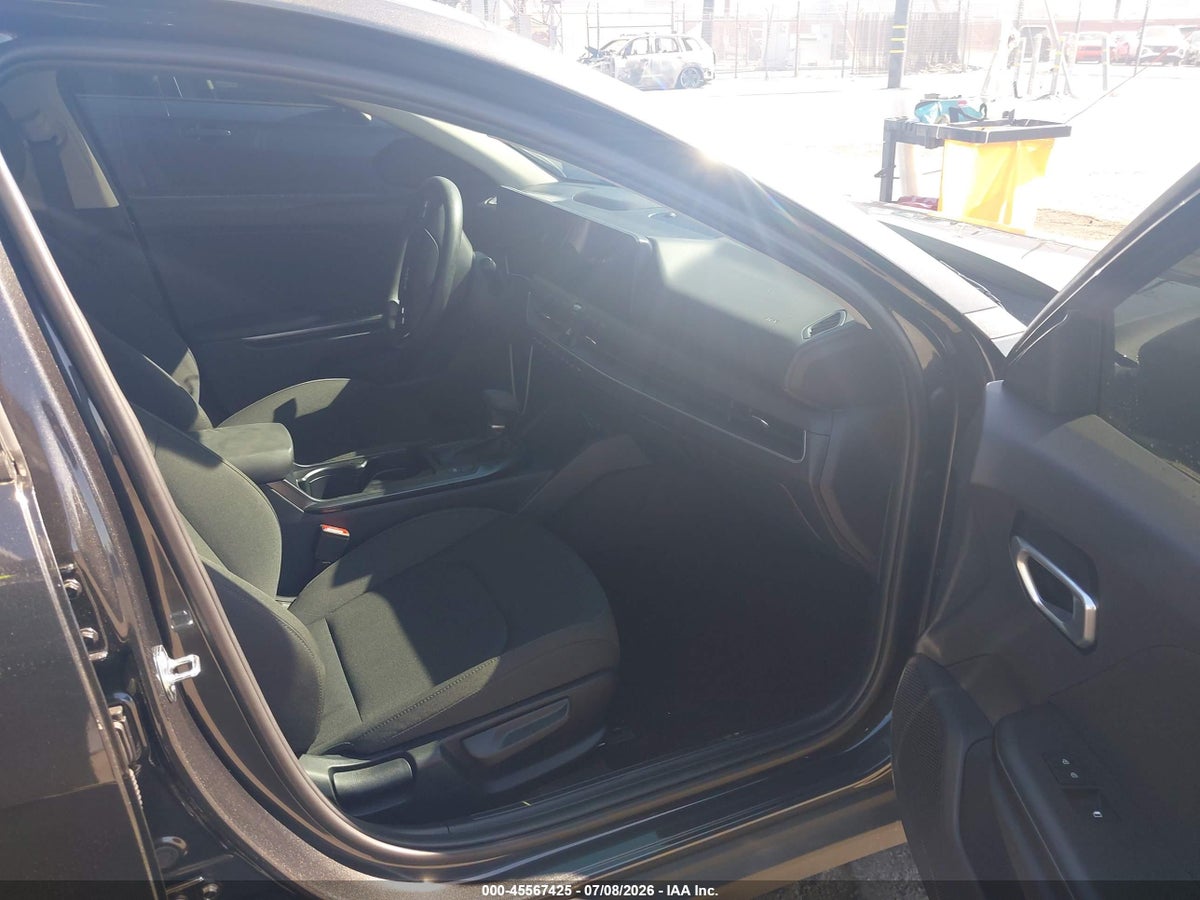 2026 KIA K4 LX — снимка 5