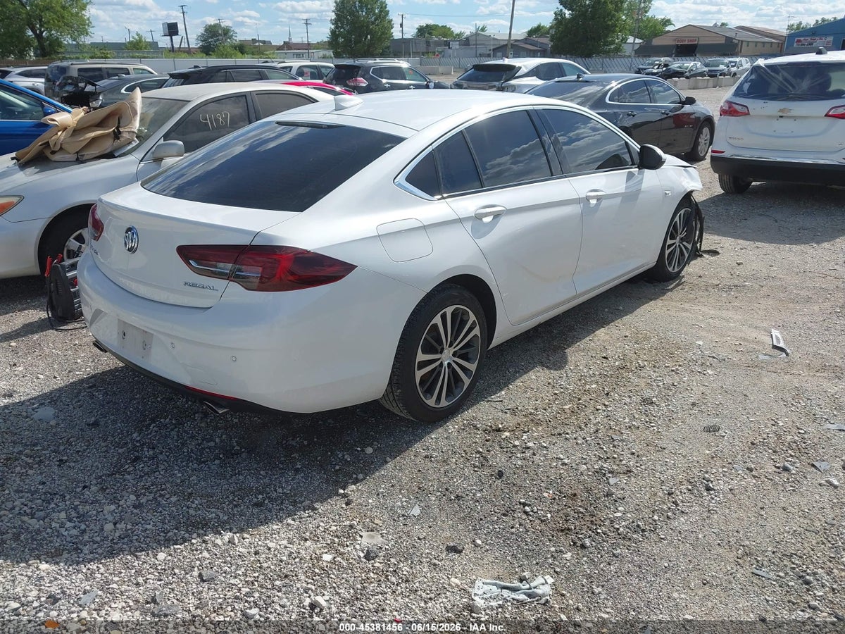 2018 BUICK REGAL SPORTBACK ESSENCE — снимка 4