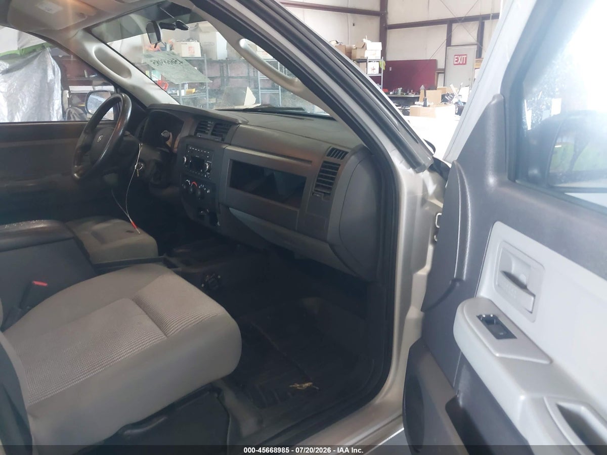 2011 RAM DAKOTA BIGHORN/LONESTAR — снимка 5