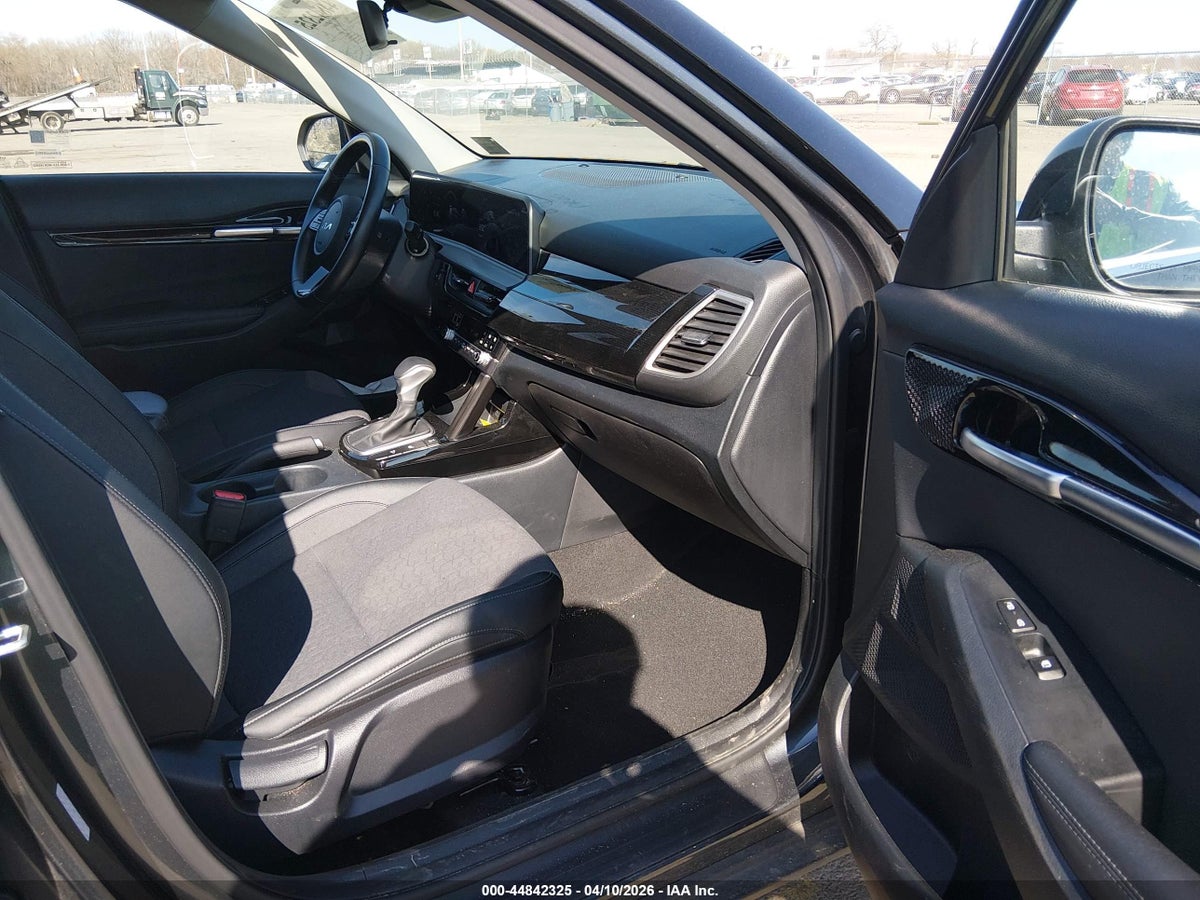 2024 KIA SELTOS S — снимка 5