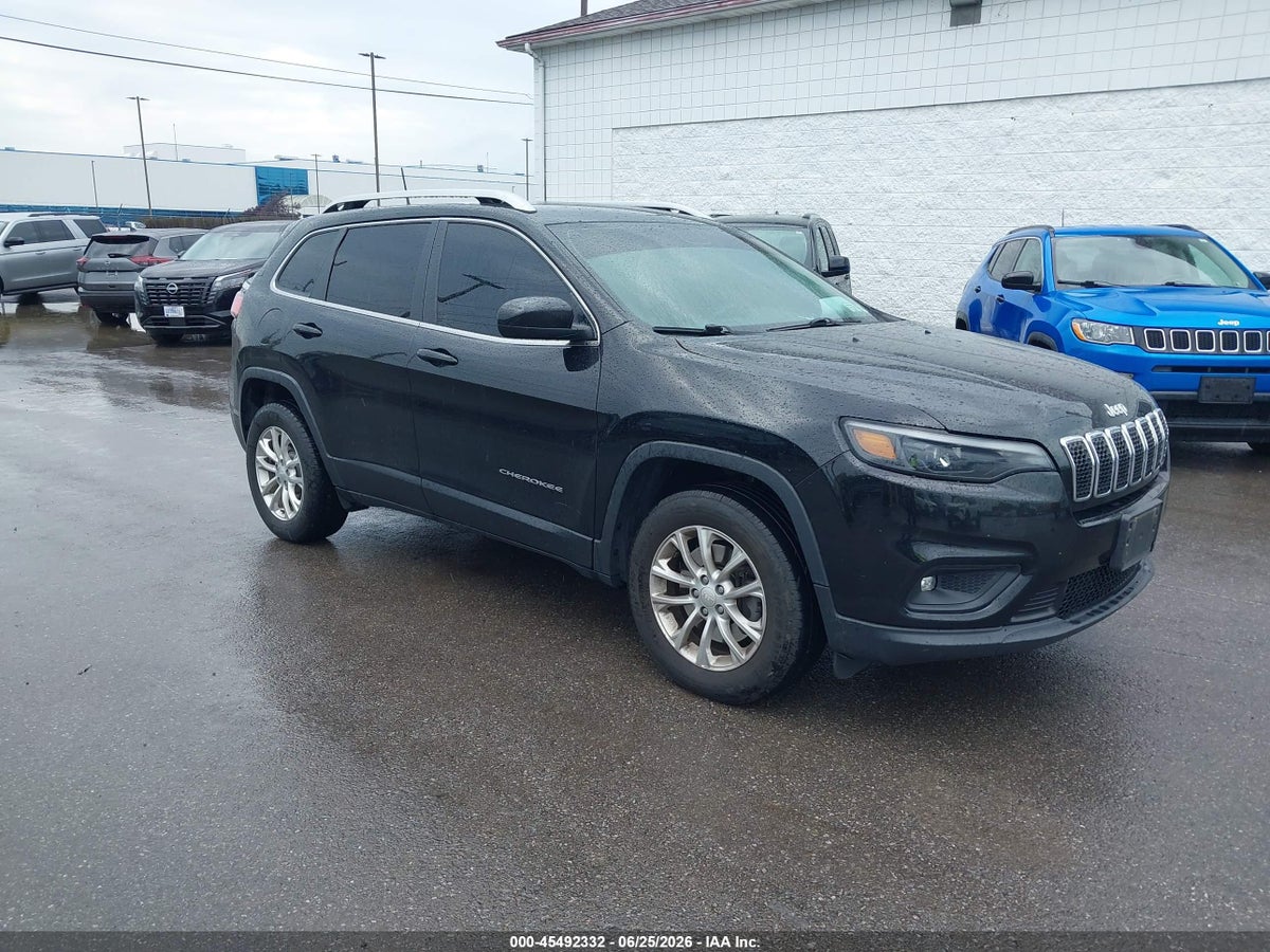 2019 JEEP CHEROKEE LATITUDE 4X4