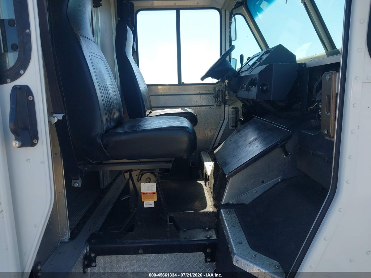 2017 FORD E-350 STRIPPED — снимка 5