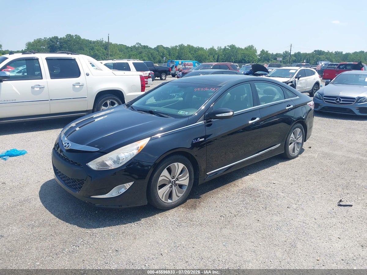 2015 HYUNDAI SONATA HYBRID LIMITED — снимка 2