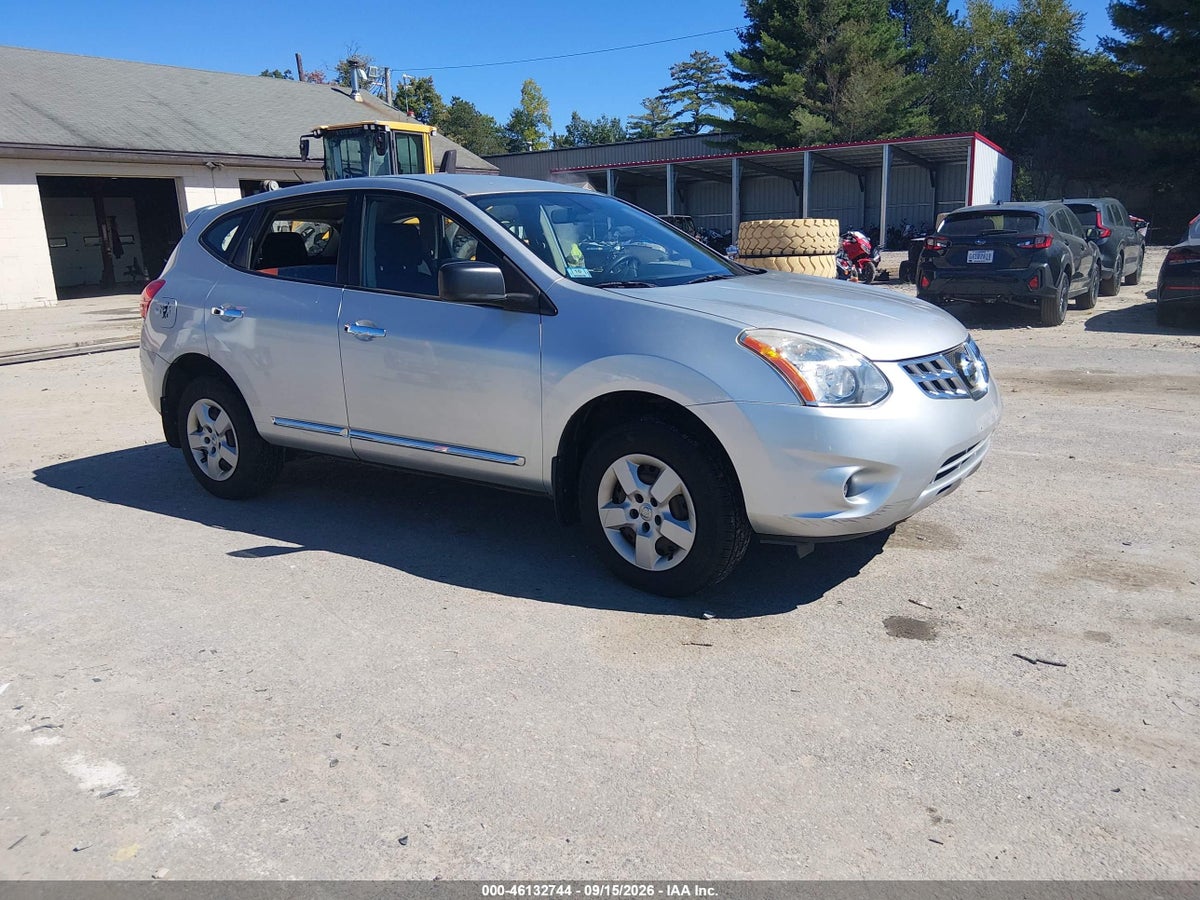2013 NISSAN ROGUE S