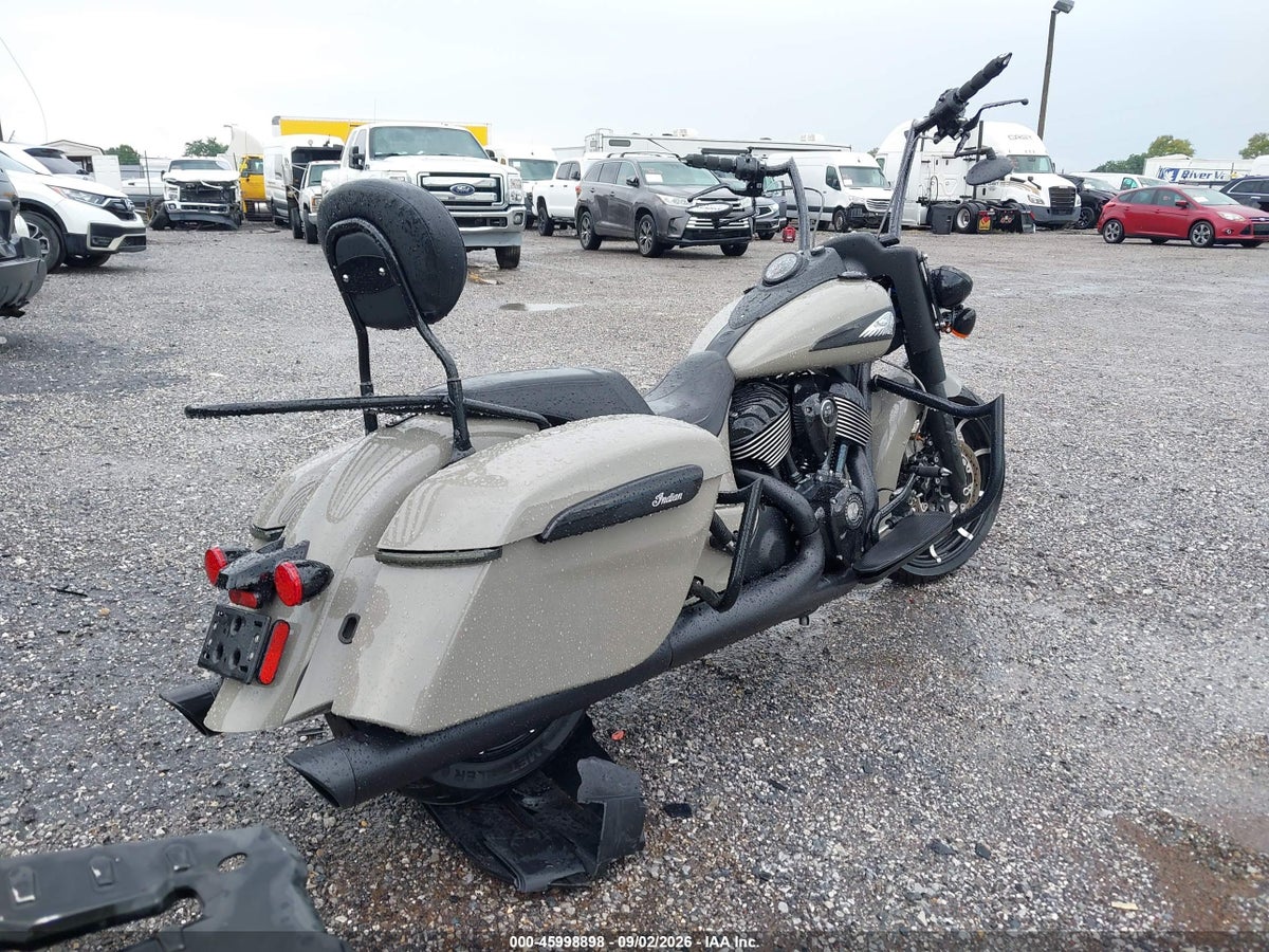 2023 INDIAN MOTORCYCLE CO. SPRINGFIELD DARK HORSE — photo 4