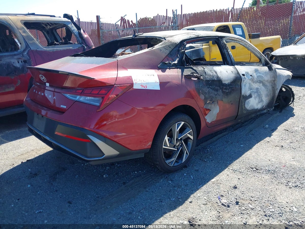 2025 HYUNDAI ELANTRA HYBRID SEL SPORT — снимка 4