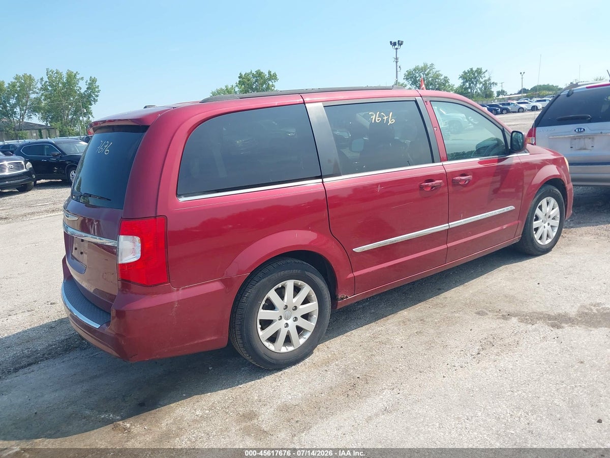 2013 CHRYSLER TOWN & COUNTRY TOURING — снимка 4