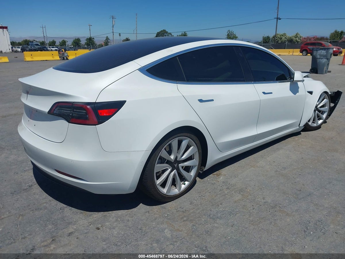 2018 TESLA MODEL 3 LONG RANGE/MID RANGE — снимка 4