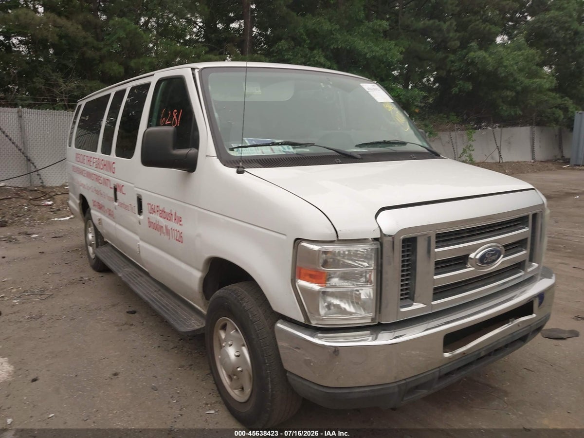 2011 FORD E-350 SUPER DUTY XLT