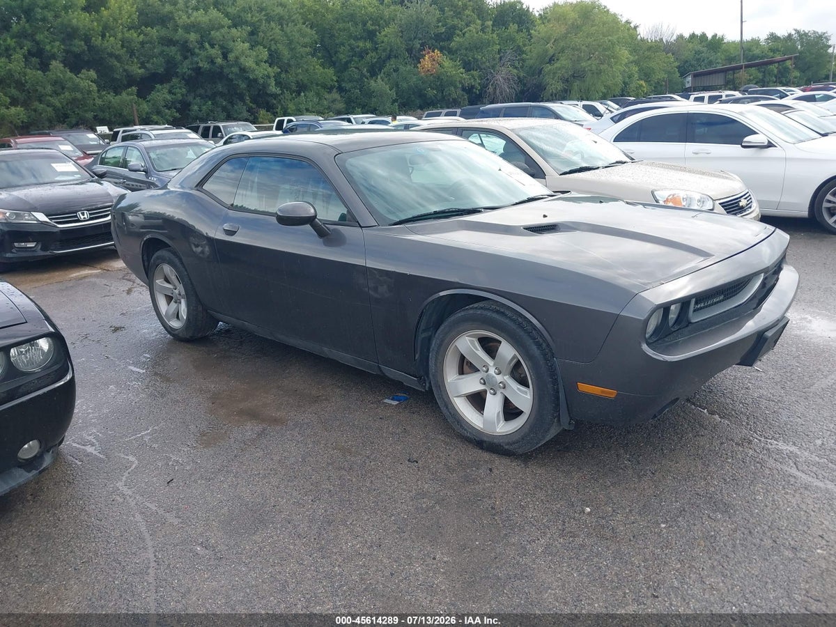 2013 DODGE CHALLENGER SXT