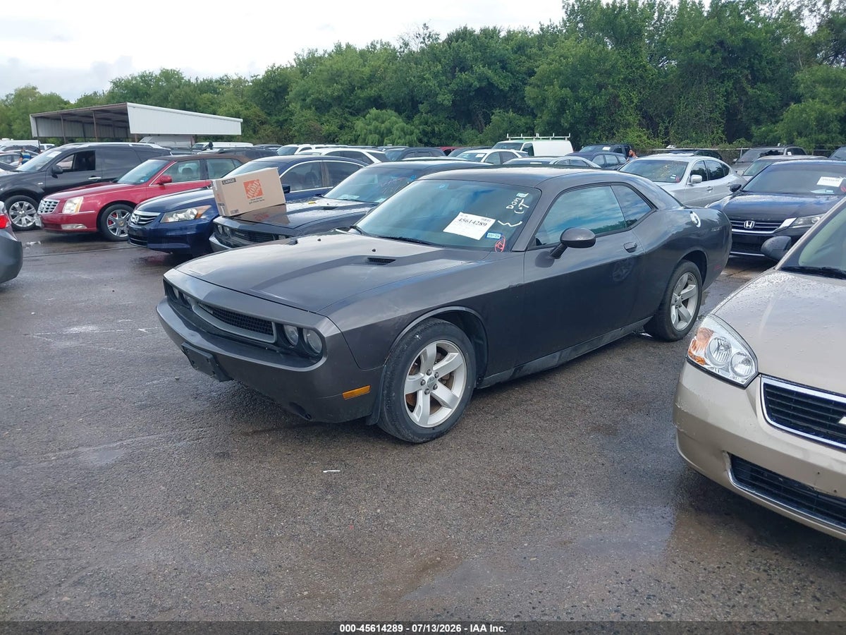 2013 DODGE CHALLENGER SXT — снимка 2