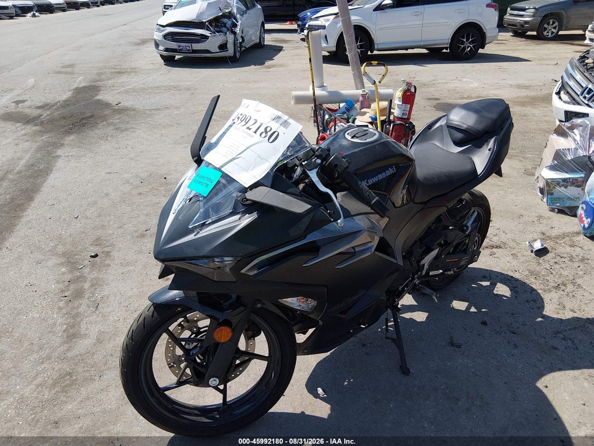 2025 KAWASAKI EX500 — снимка 2