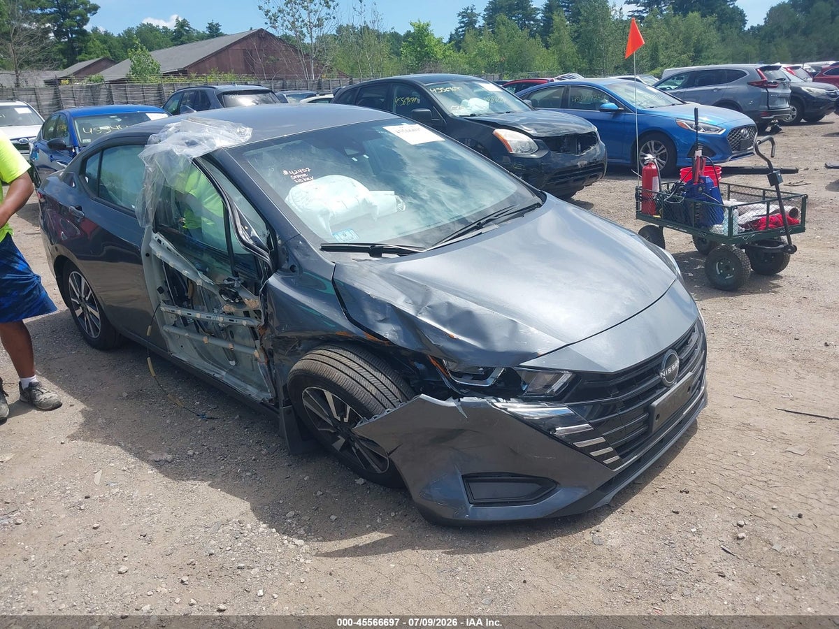 2024 NISSAN VERSA 1.6 SV