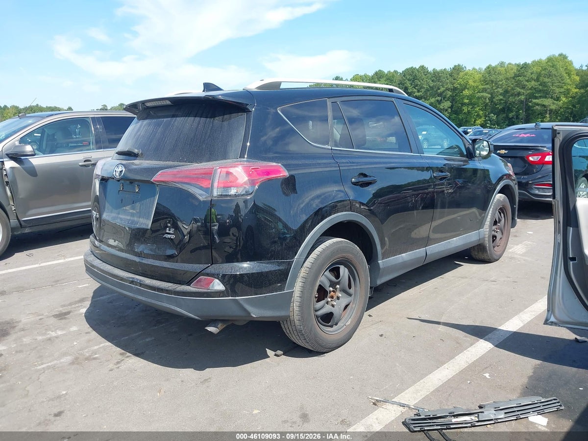 2018 TOYOTA RAV4 LE — снимка 4