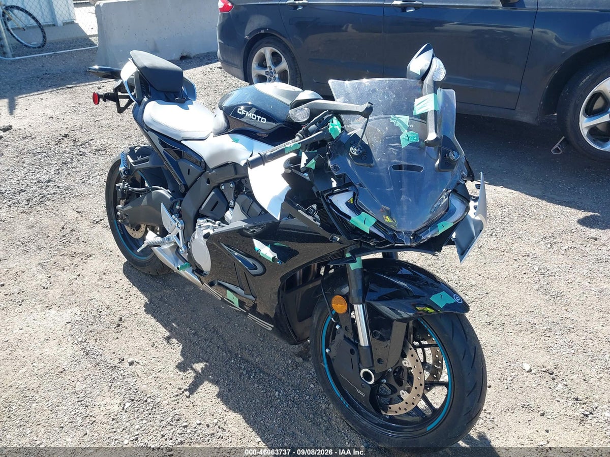2026 CF MOTO 675SS