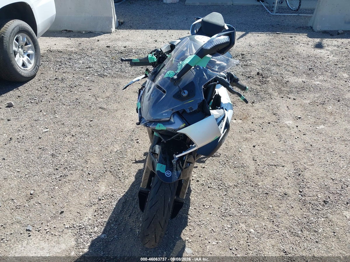 2026 CF MOTO 675SS — photo 5