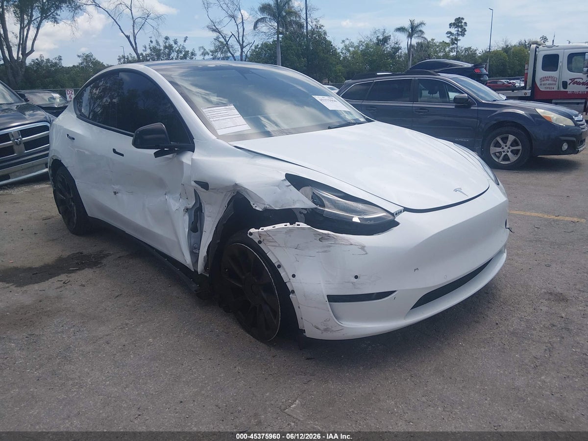 2022 TESLA MODEL Y LONG RANGE DUAL MOTOR ALL-WHEEL DRIVE