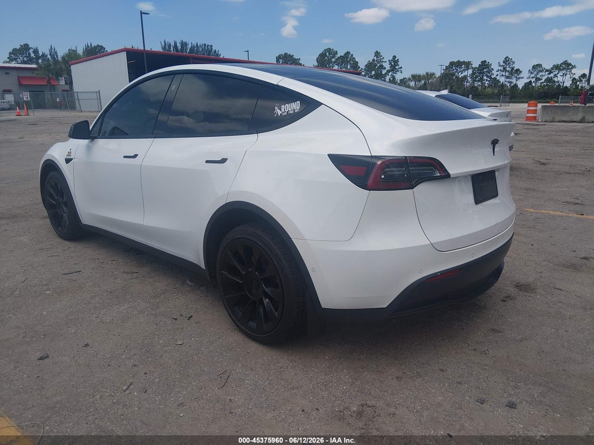 2022 TESLA MODEL Y LONG RANGE DUAL MOTOR ALL-WHEEL DRIVE — снимка 3